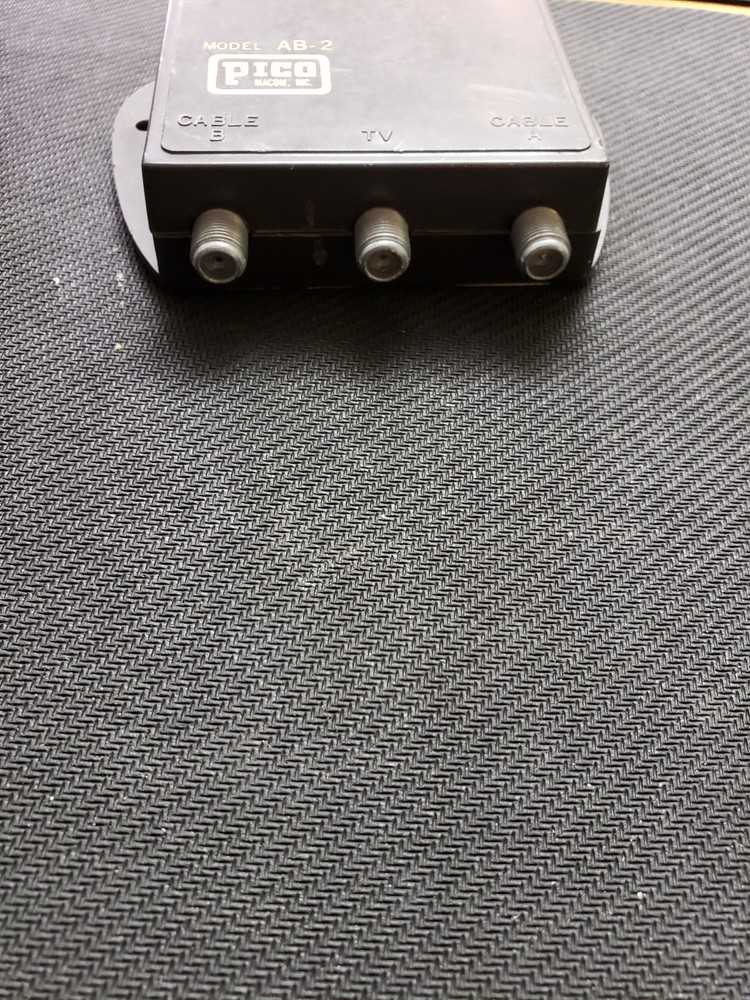 New Pico Macom AB-2 Switch