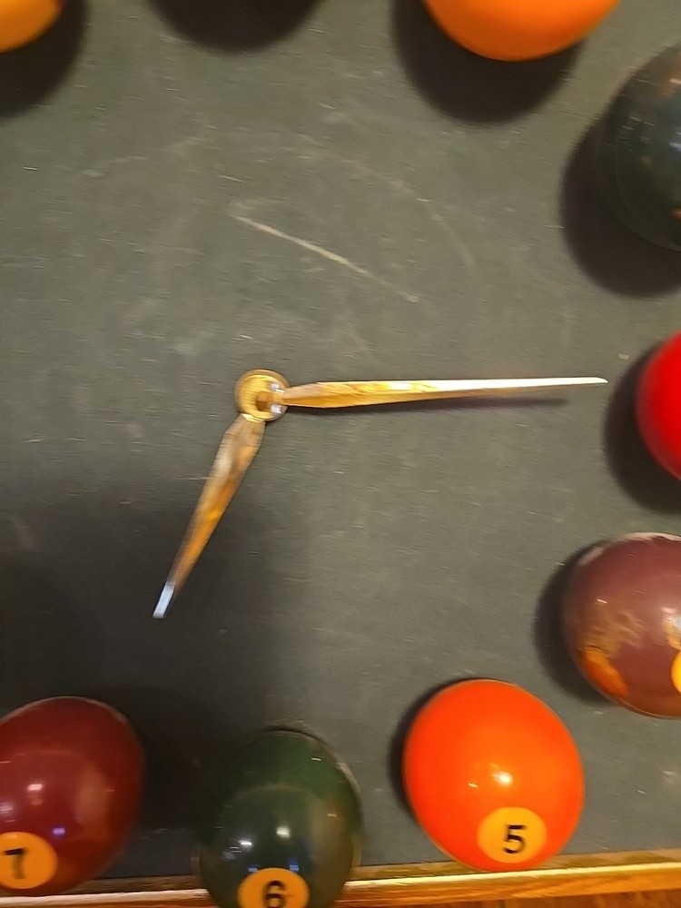 POOL TABLE Billiard Room Clock VINTAGE Works