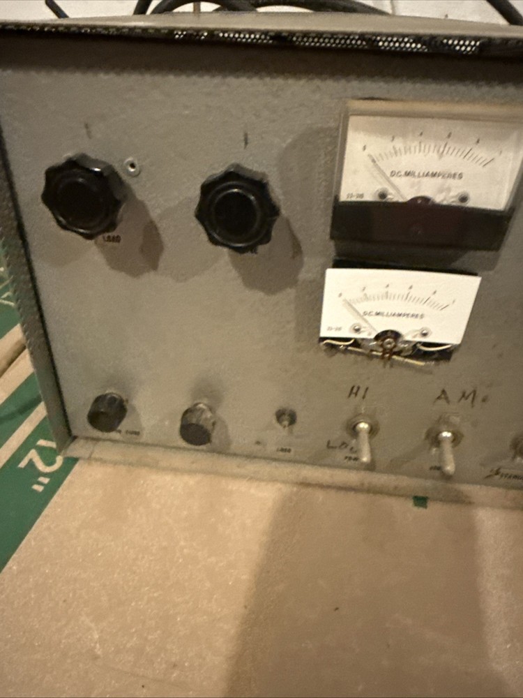 Vintage Maverick 250 Amp