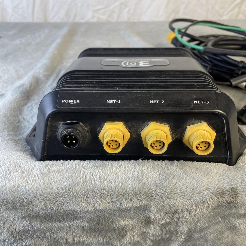 Lowrance Structure Scan 3D High-Resolution Unit With Cords