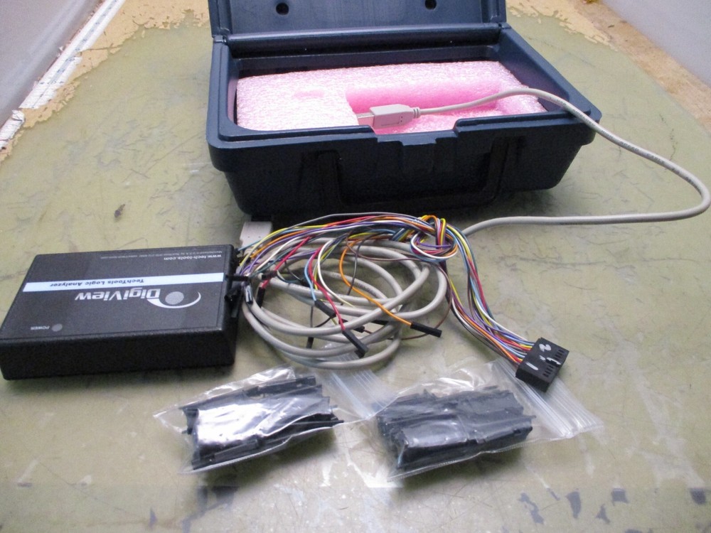 TechTools Digiview Logic Analyzer DV1-100 w/ Custom Case [25-O]