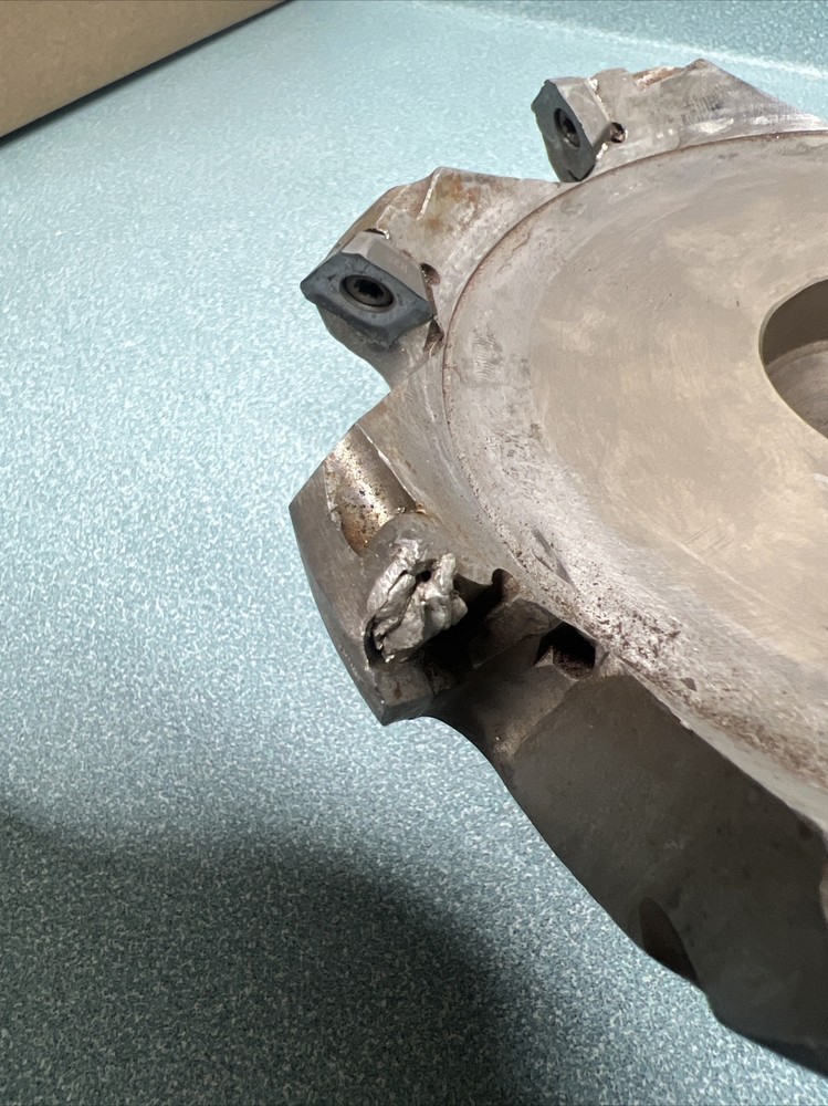 SECO Insert 90° Face Mill - R220.53-05.00-12-8A