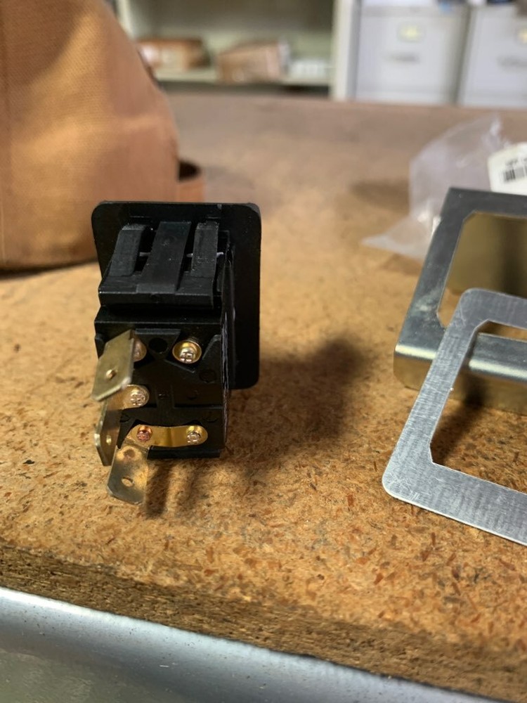 Muncie CS Series Switch Assembly