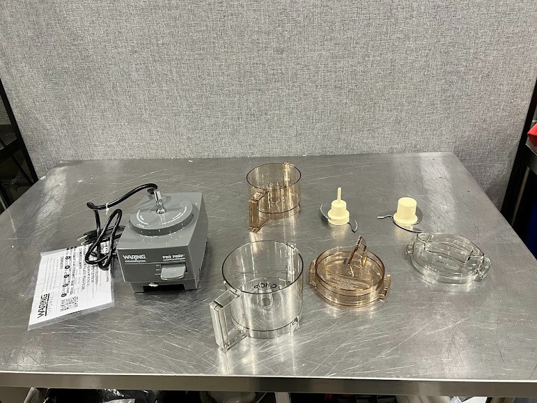 Waring WCG75 Pro Prep 0.75 Qt. Batch Bowl Food Processor