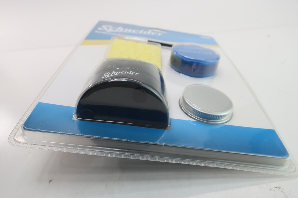 Schnider Soldering Accessory Kit #58008 : Paste/Thinner/Brush/Cleaner/Sponge