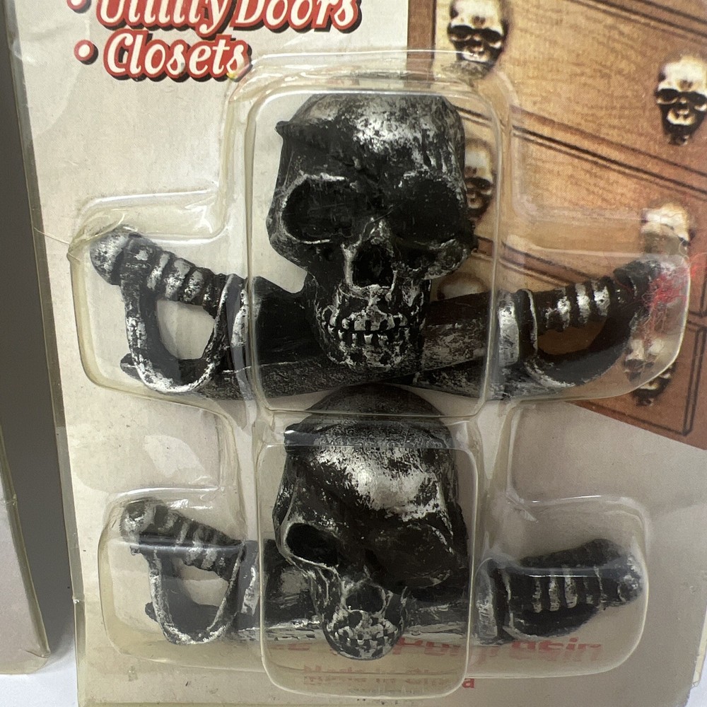 Hot Topic Vintage Skull Pirate Drawer Knobs Pulls 1 Complete 2 Incomplete
