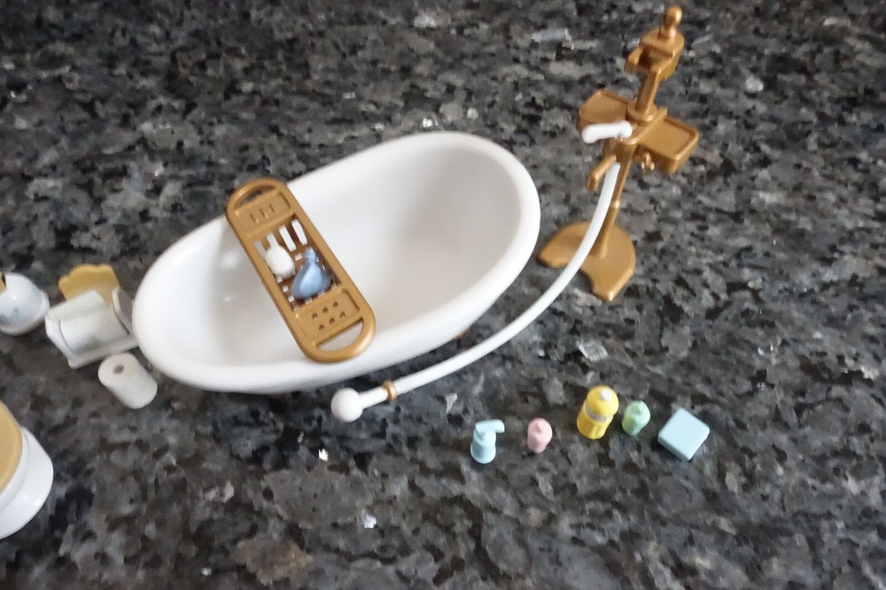 Calico Critters bathroom set