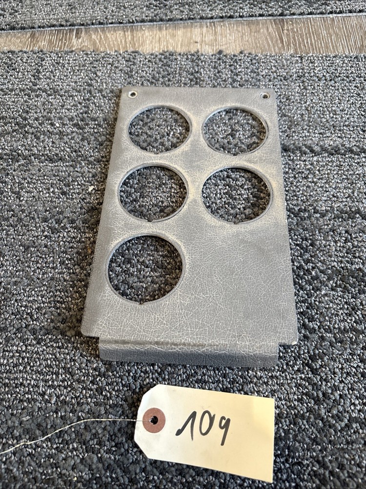 KENWORTH DASH PANEL 5 HOLE S64-1079- 7