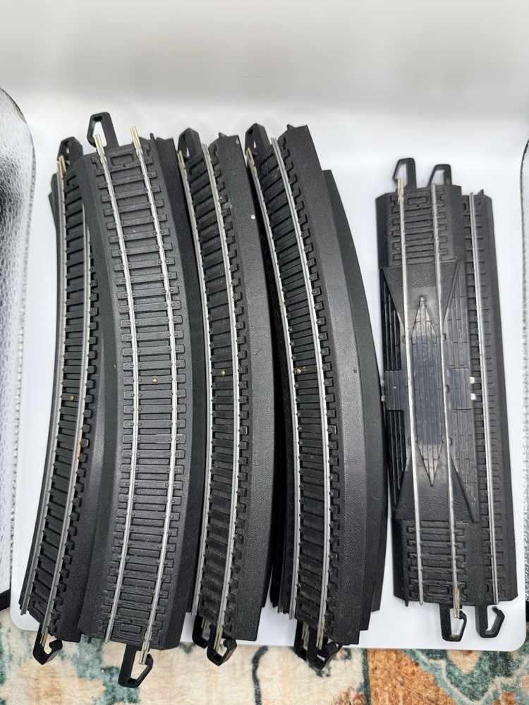 HO Scale Track Bachmann EZ