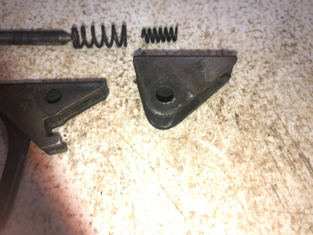 ROSS CANADIAN M 1905 TRIGGER GROUP