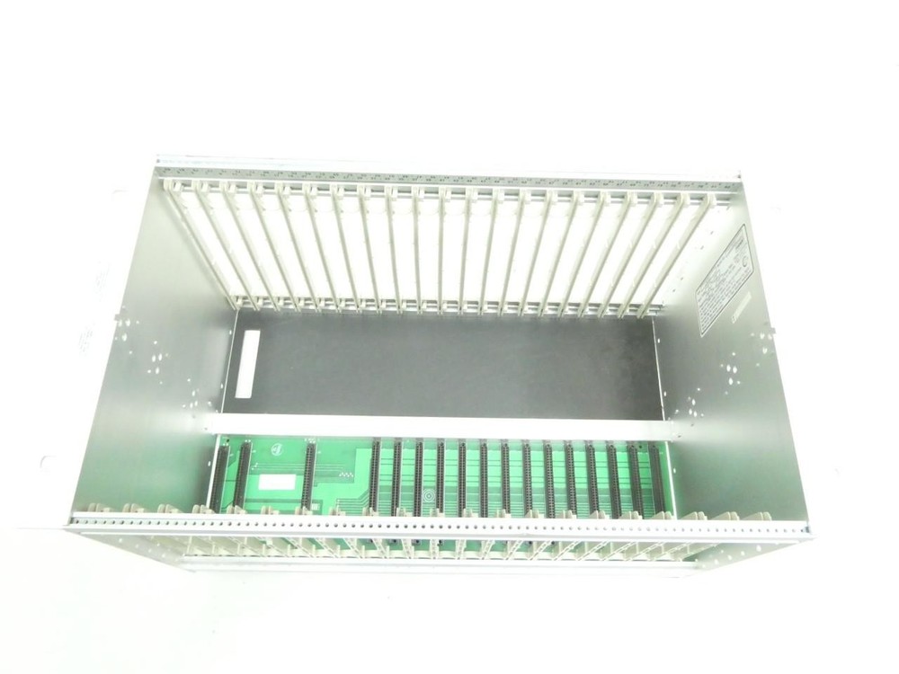 Fisher CP6701 Rack Chassis Module