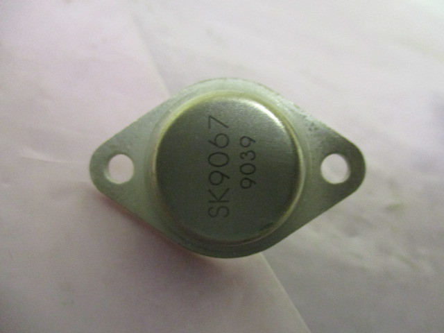 SKSeries SK9067 IC Voltage Regulator, 410280