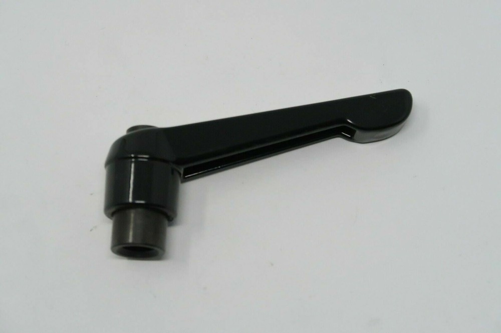 2 pcs MONROE ENGINEERING MA-38033, #3 x 5/16" Female Insert, Adjustable Handles