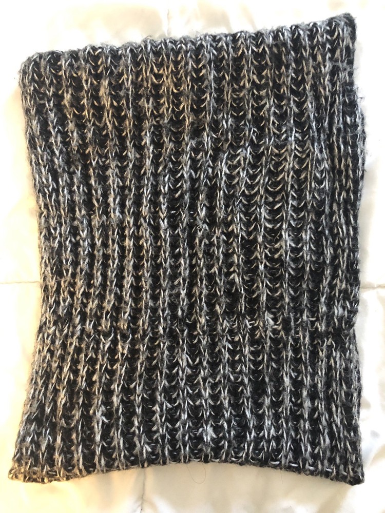 Multicolor Black Gray Shawl Neck Scarf Preowned
