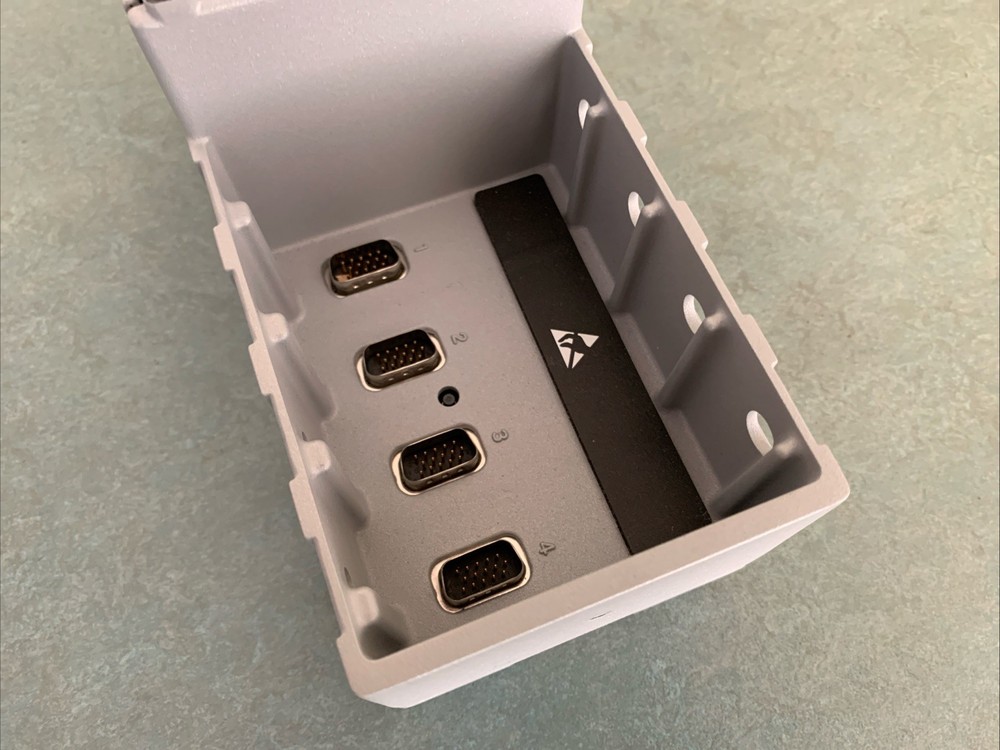 National Instruments compactDAQ cDAQ-9132 4-Slot Chassis Linux RT