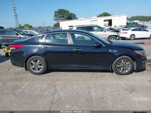 OPTIMAKIA 2016 Glove Box 4890696