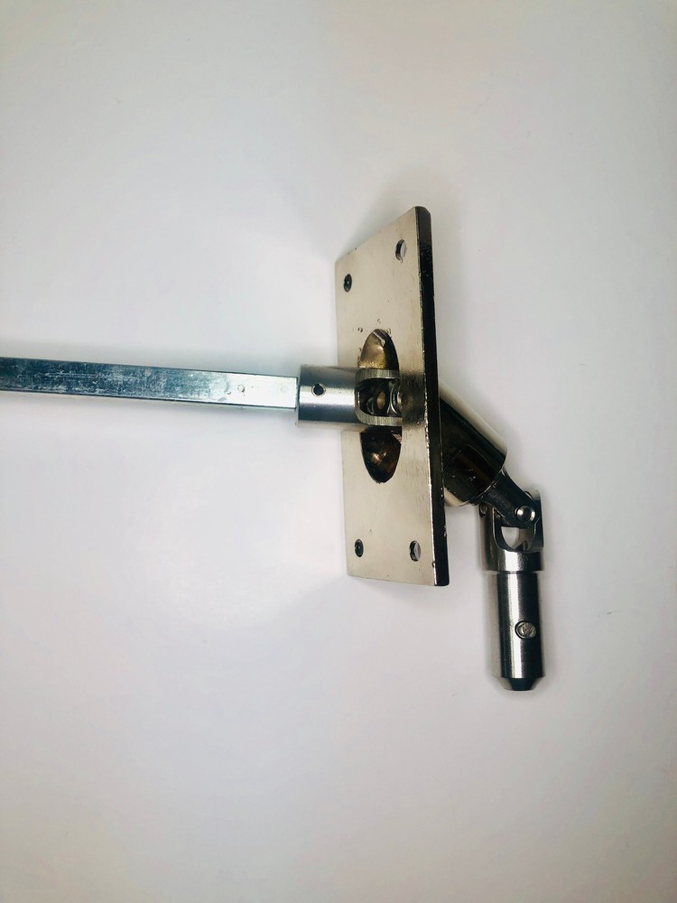 4 Hole square shaft universal (BSN)