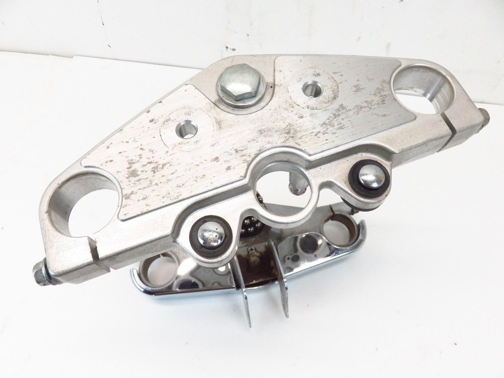 2000 Suzuki GZ250 Triple Tree Clamp Fork Upper Lower Front Steering