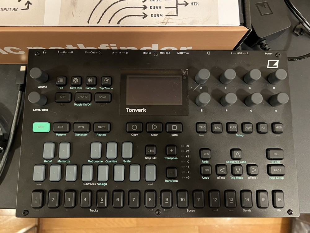 Elektron Tonverk Polyphonic Multisampler and Audio Processor