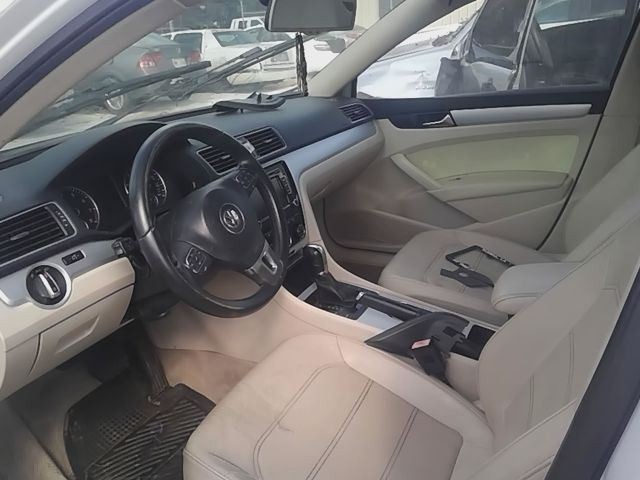 PASSAT 2013 Fuse Box Cabin 6969