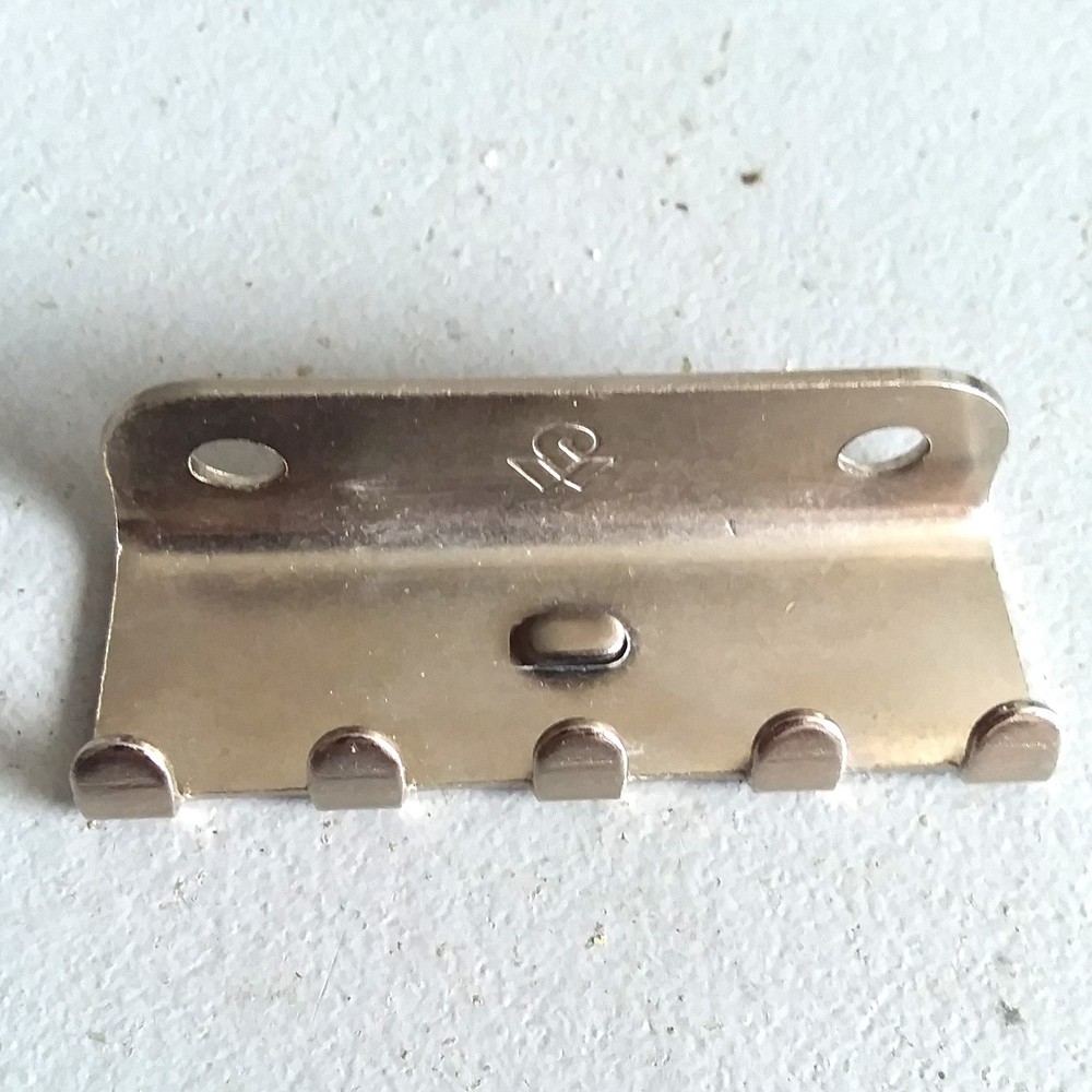 Tremolo claw Chrome NOS