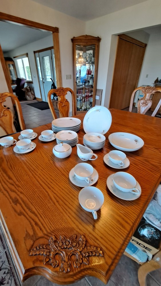 Fukagawa Arita Handpainted 41 Piece Grouping Dinnerware Pine Cone Pattern #904