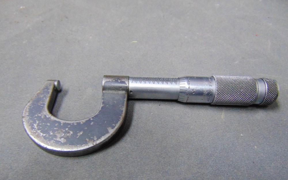 Brown & Sharpe 0-1" Micrometer Caliper Machinist Tool