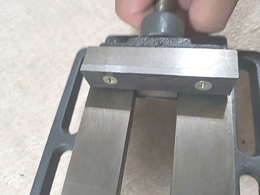 Solid Low Profile 3 Inch Drill Press Vice Low Profile Machinist Tool.