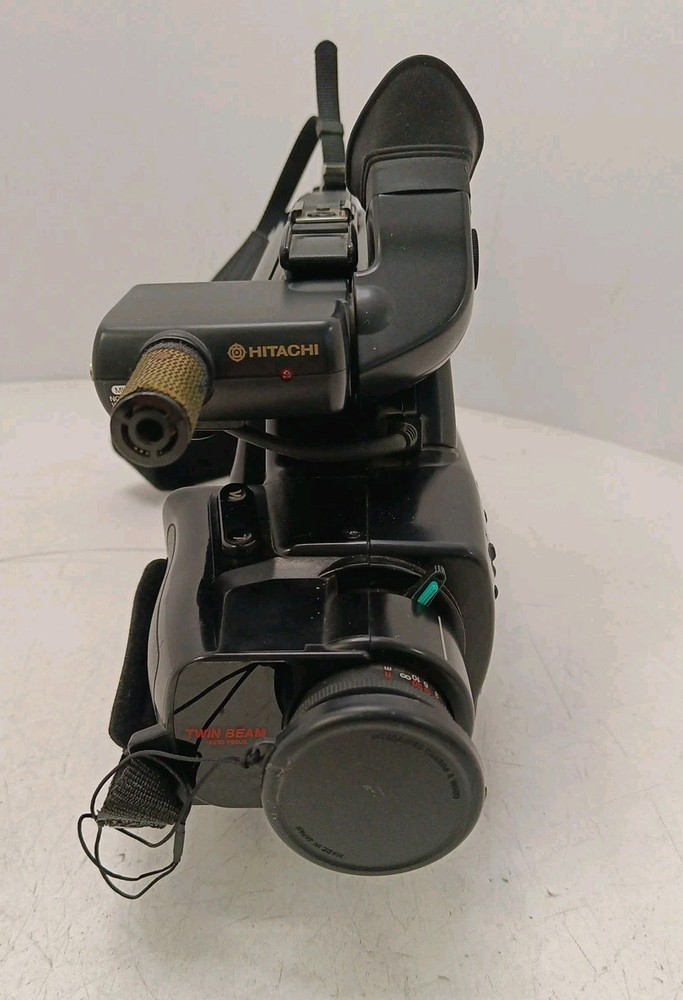 Hitachi VM-2380E VHS Camcorder Accessories & Hardcase (UNTESTED)
