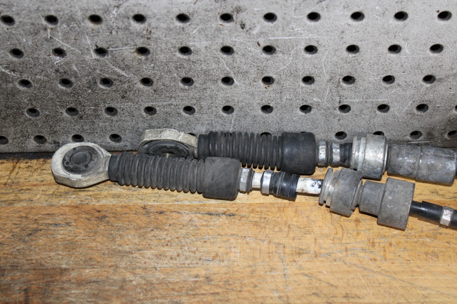 05-10 Scion TC Manual Transmission Shifter Gear Selector w Cables Knob MT OEM