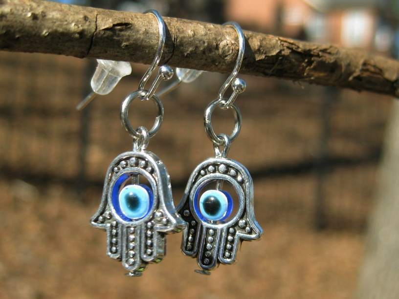 HAMSA PROTECTION & GOOD FORTUNE EARRINGS