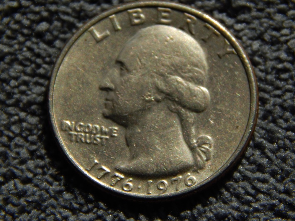 Bicentenial Quarter No Mint Mark Multiple Errors Reverse Side and Obverse side