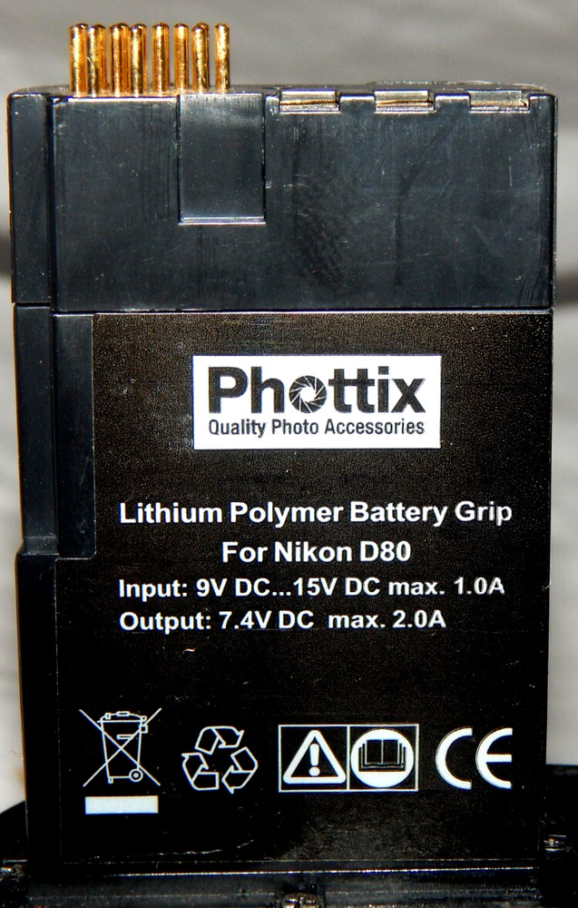 Battery Grip for Nikon D80