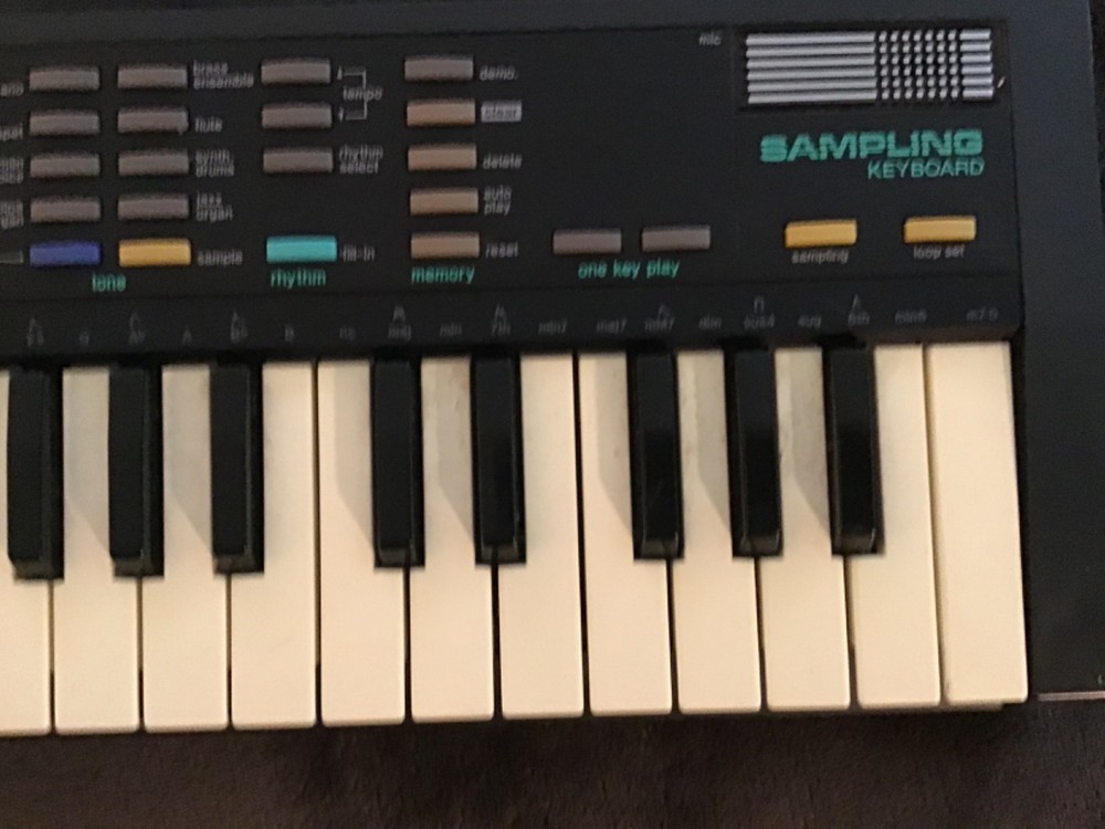 Casio SK-1 Portable 32 Key Sampling Keyboard