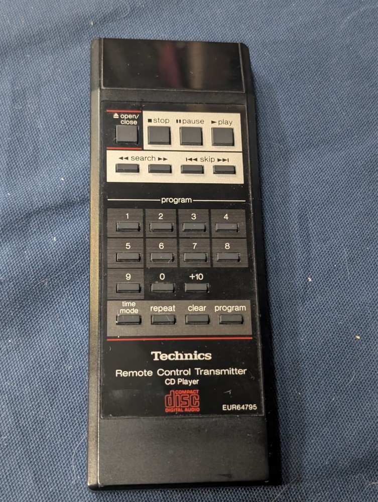 VINTAGE 1989 Technics SL-P102 CD Compact Disc Digital Player with Remote Tested