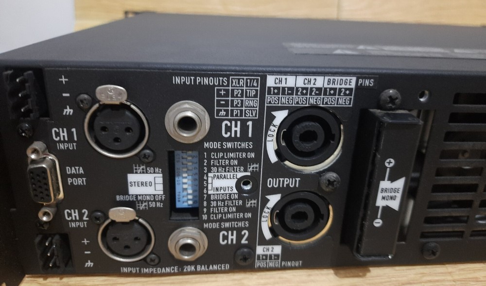QSC DCA 2422 Digital Cinema Amplifier