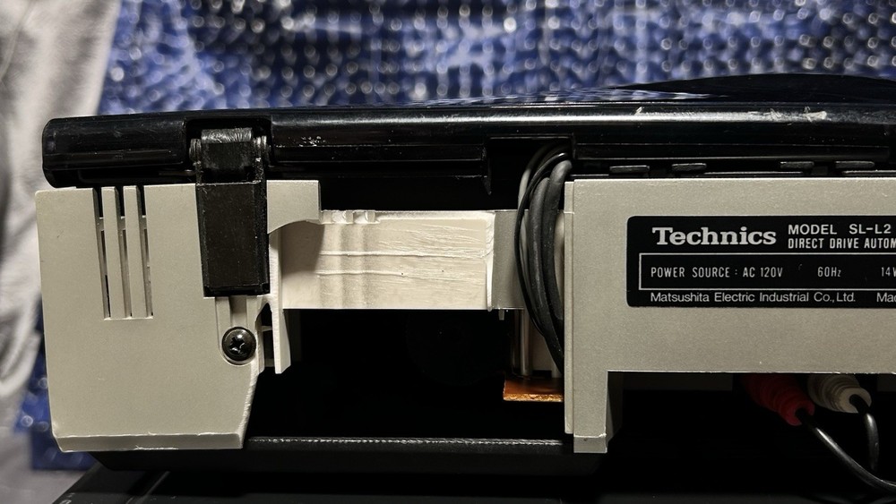 Technics SL-L2 Direct Drive Automatic Turntable System For Part Or Repair