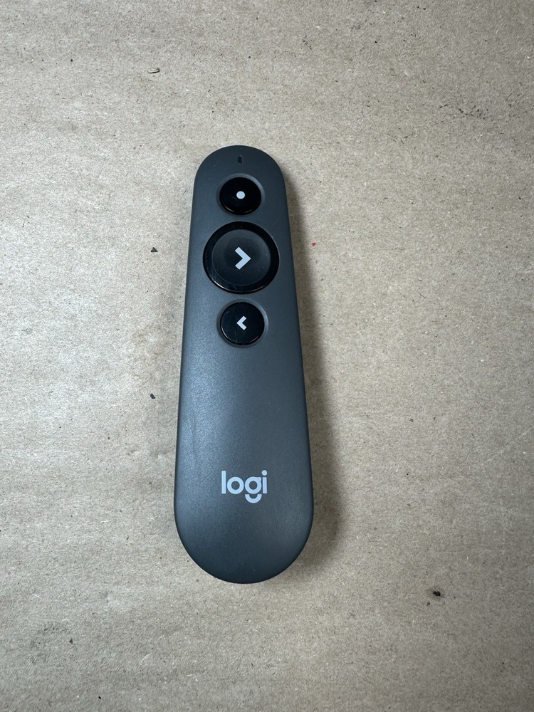 Logitech Presentation Remote Laser Pointer w USB Receiver Dongle! ~ Works Great!