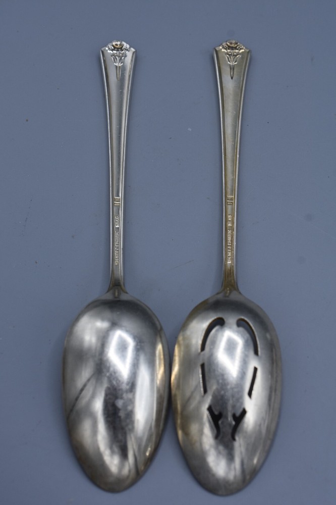 International IS SPRING GARDEN Solid & Pierced Serving Spoons Holmes & Edwards