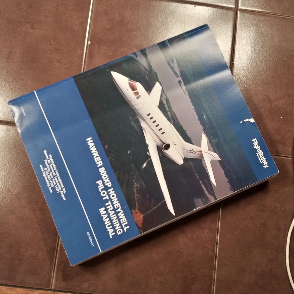 Hawker 800XP Honeywell Pilot Training Manual