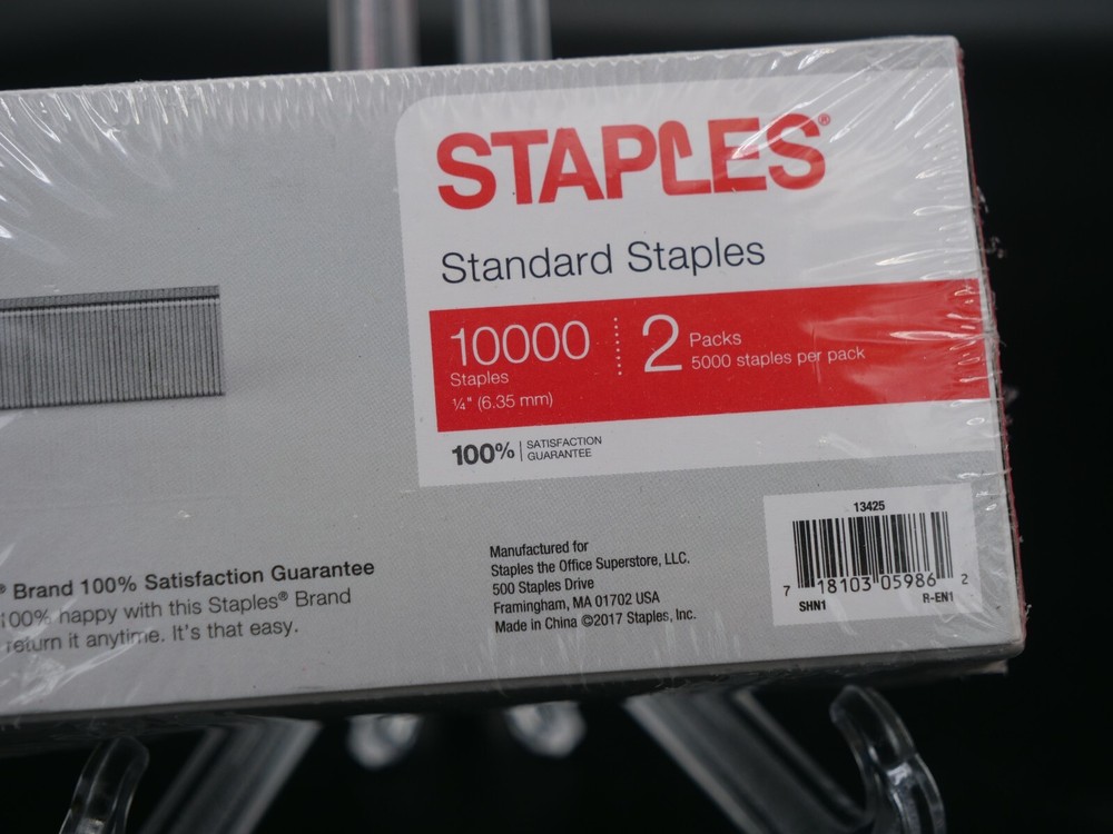 STAPLES Standard Staples 2 Pack 10000 Total