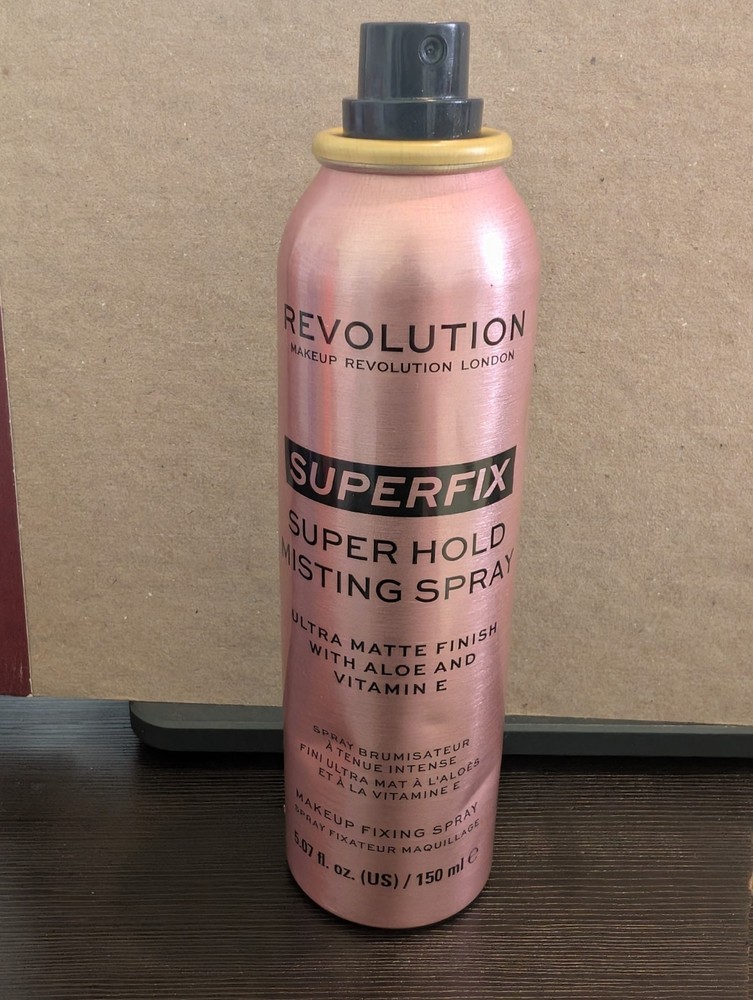 Makeup Revolution SuperFix Misting Spray -  5 fl Oz. NEW