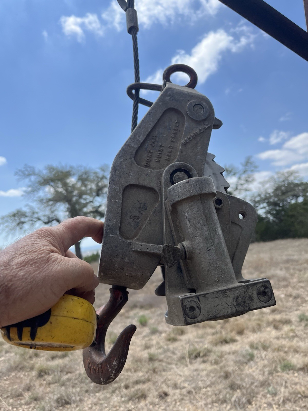 LUG-ALL Model 6000-15 Aluminum Hoist MFG By Lincoln Precision For Lug-All Tested