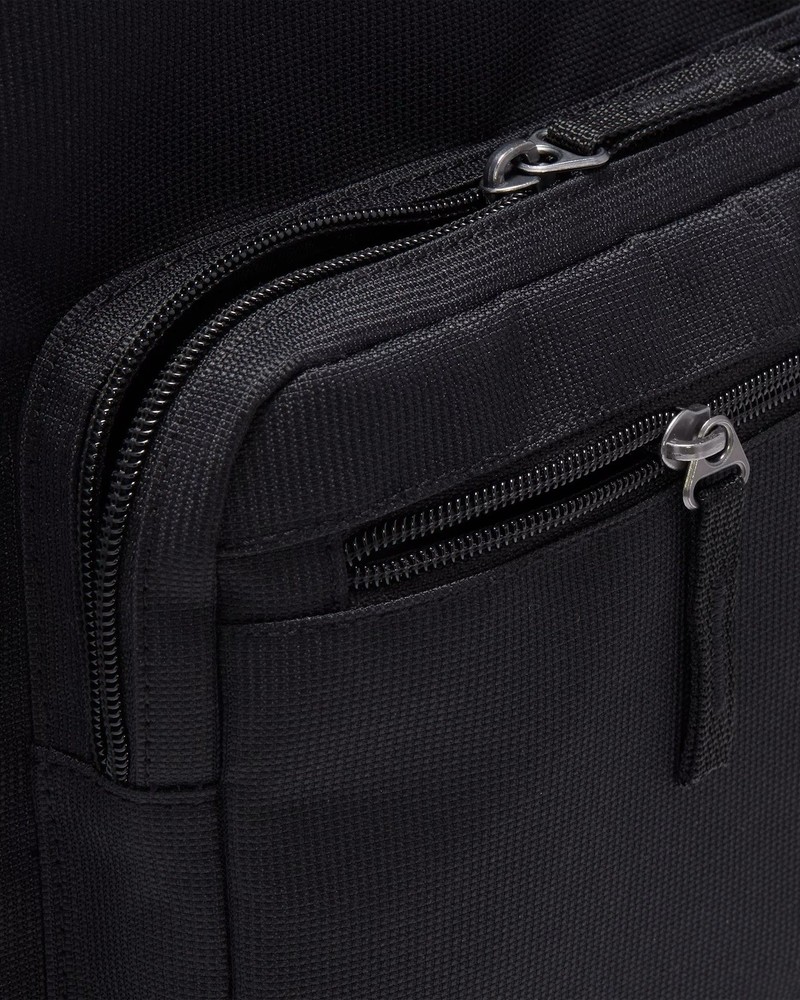 Nike Black Hiking Backpack Adjustable Straps Padded Back Front Zip Side Pocket