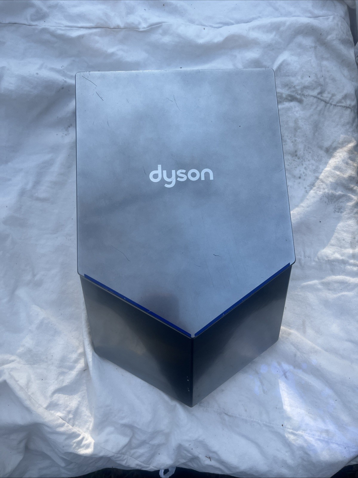 Dyson HU02 Airblade V Hand Dryer - Sprayed Nickel