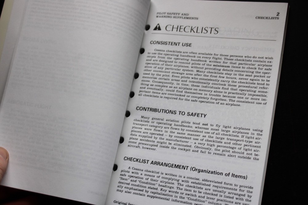 Cessna Pilot Safety And Warning Supplements - 1985 Manual