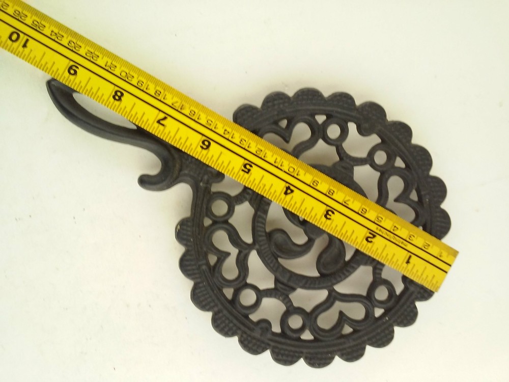 6-Inch Diameter Round Hearts Trivet