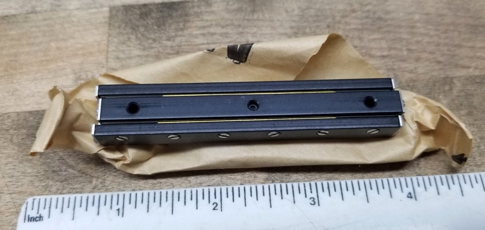 New In Box DELTRON RD-3 Linear Slide Rail RD3
