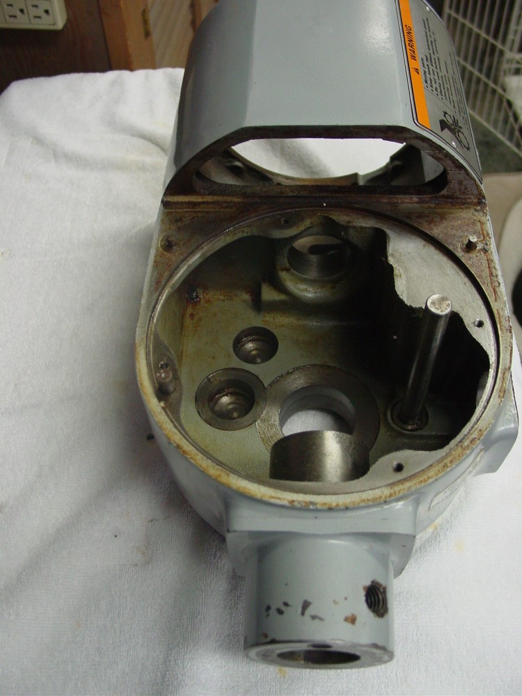 Hobart A200 gear case