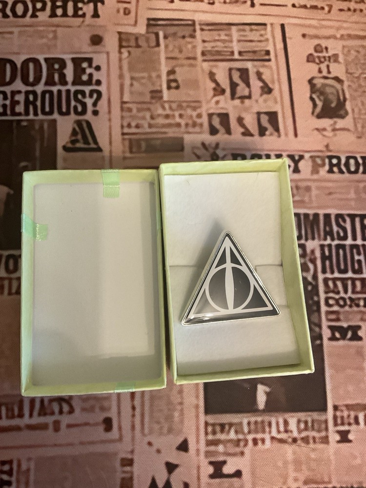 Harry Potter Deathly Hallows Pin